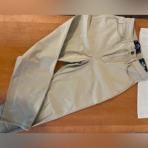 Hollister Khaki High Rise Mom Jeans! Size 26